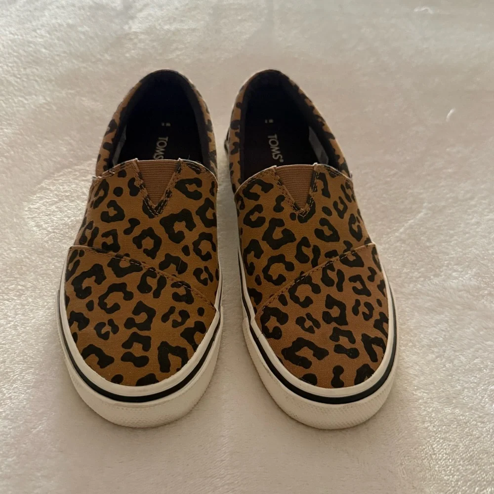 TOMS womens Leopard Print Slip-On Sneakers - Tan and Black - Picture 3 of 9